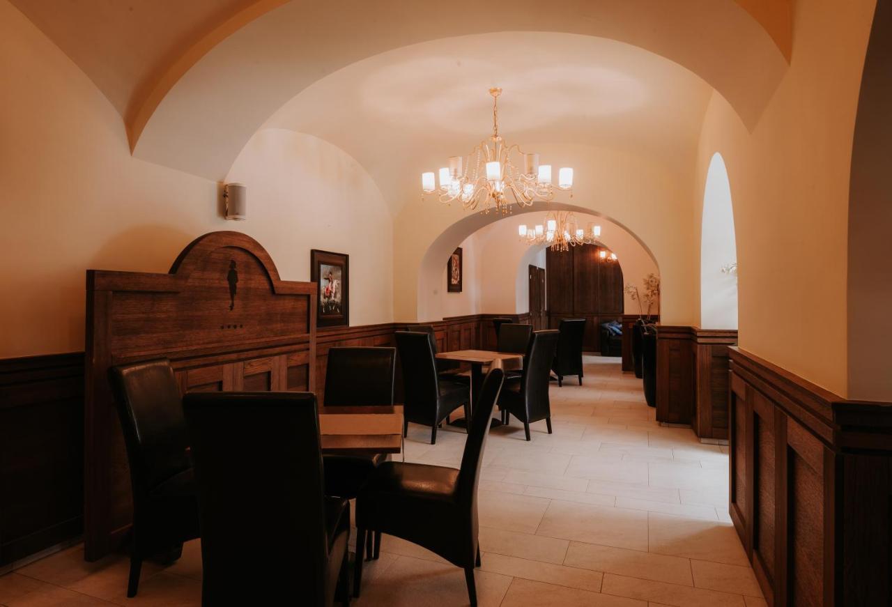 Hotel Bonaparte Kosice Exterior photo